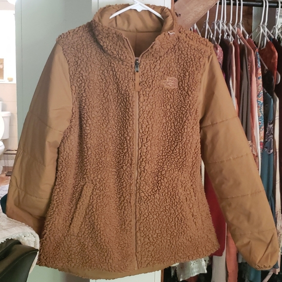 North Face Jacket - Picture 6 of 10